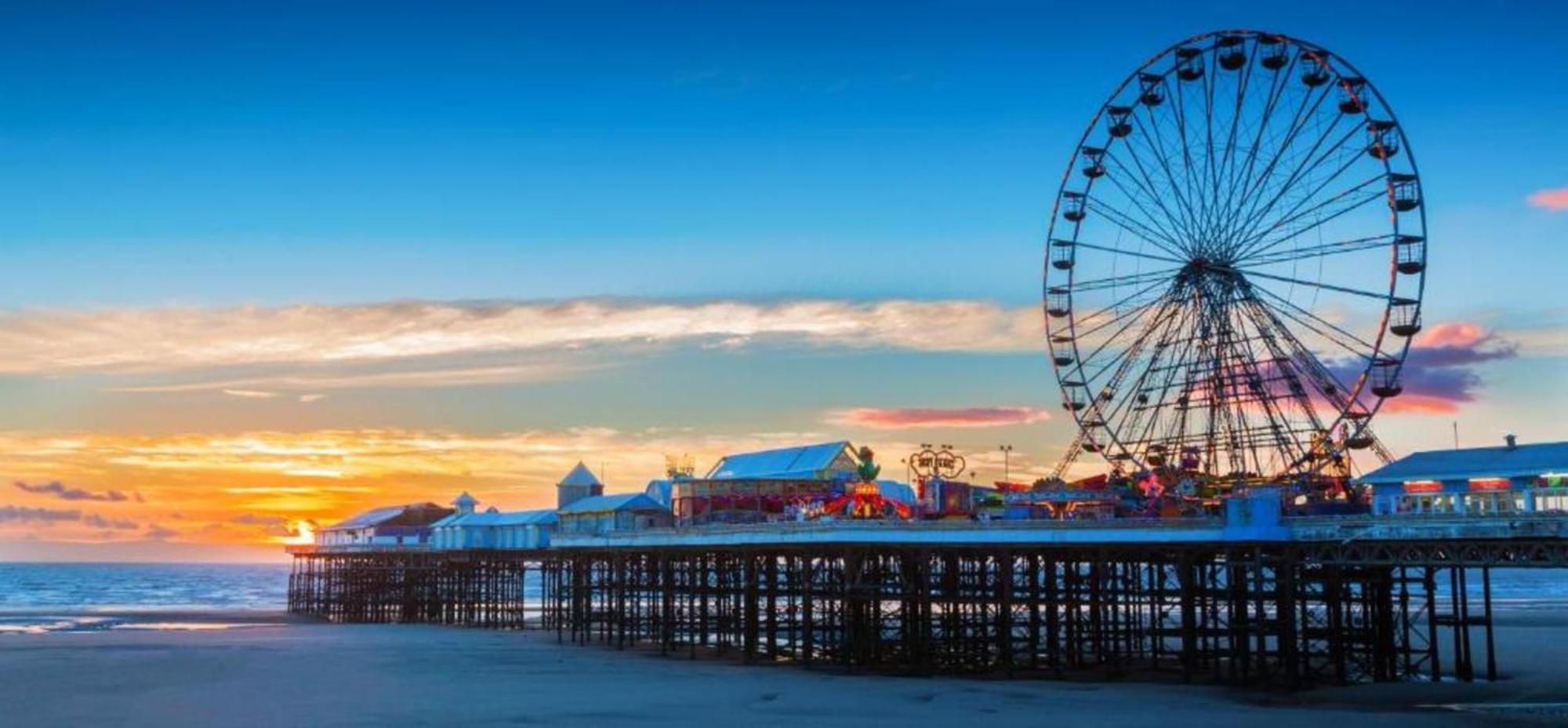 Oyo Wave Crest Hotel Blackpool Dış mekan fotoğraf