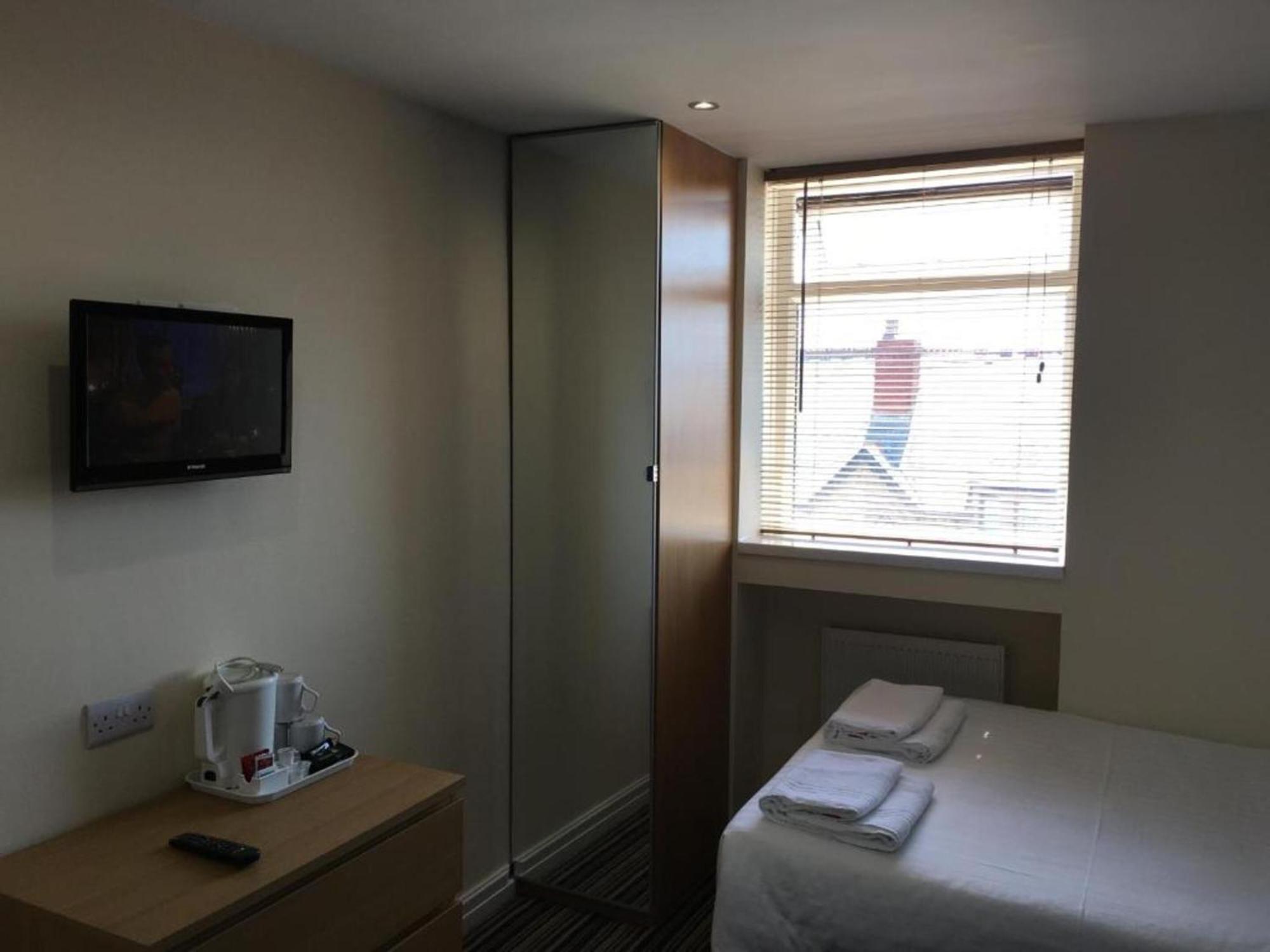 Oyo Wave Crest Hotel Blackpool Dış mekan fotoğraf