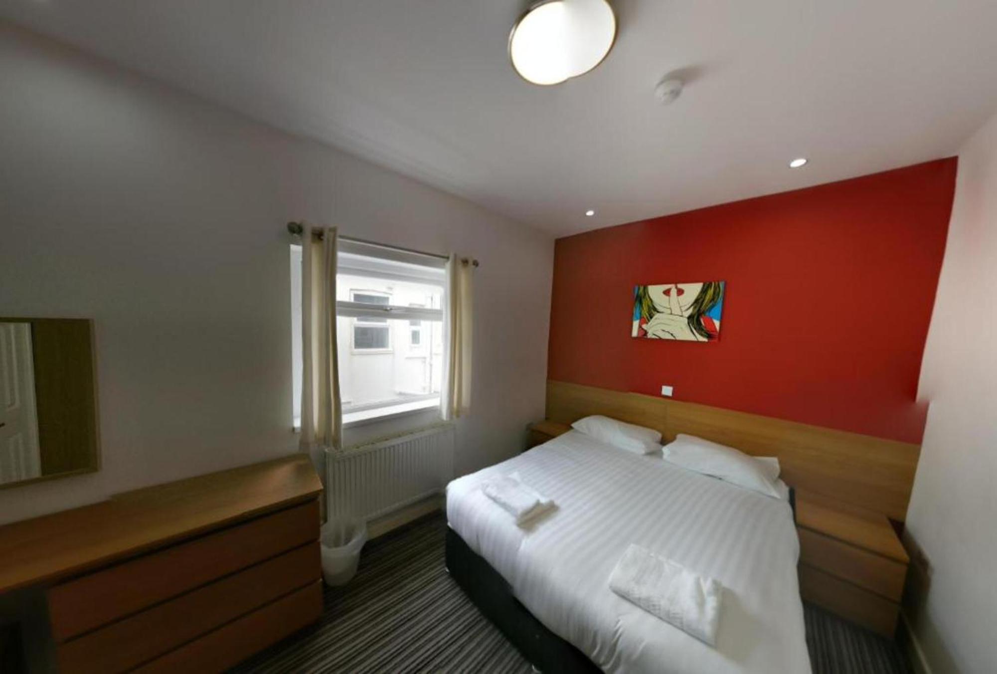 Oyo Wave Crest Hotel Blackpool Dış mekan fotoğraf