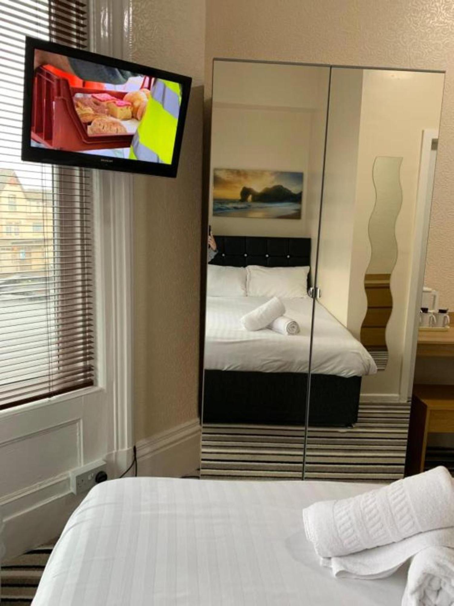 Oyo Wave Crest Hotel Blackpool Dış mekan fotoğraf