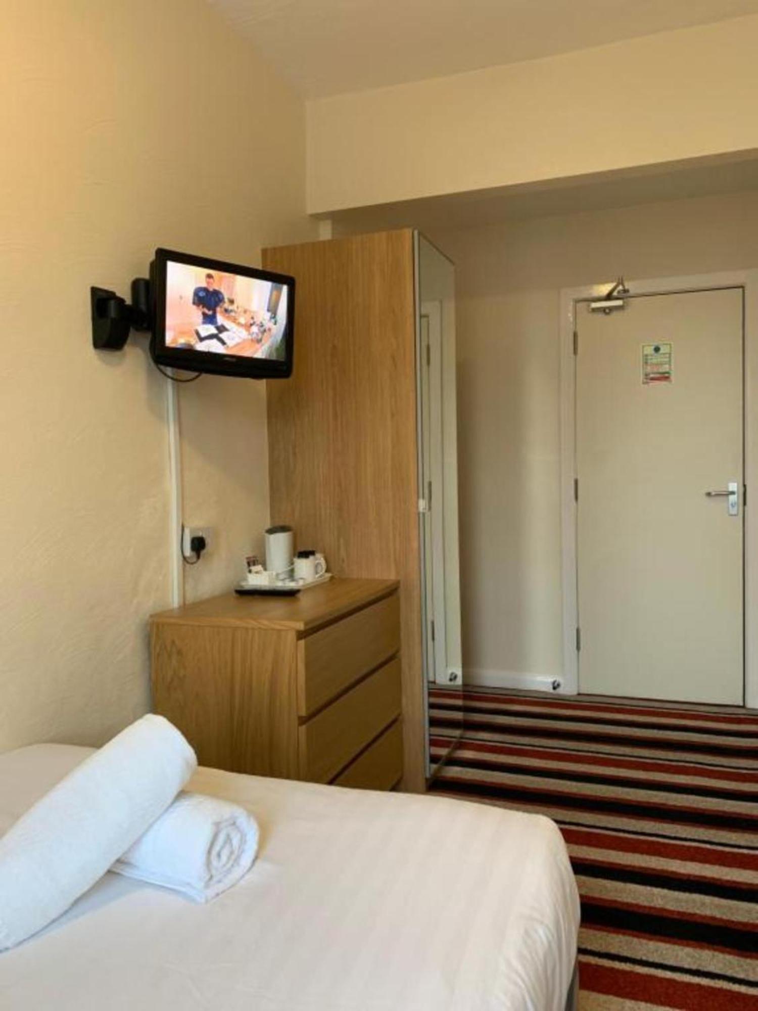 Oyo Wave Crest Hotel Blackpool Dış mekan fotoğraf