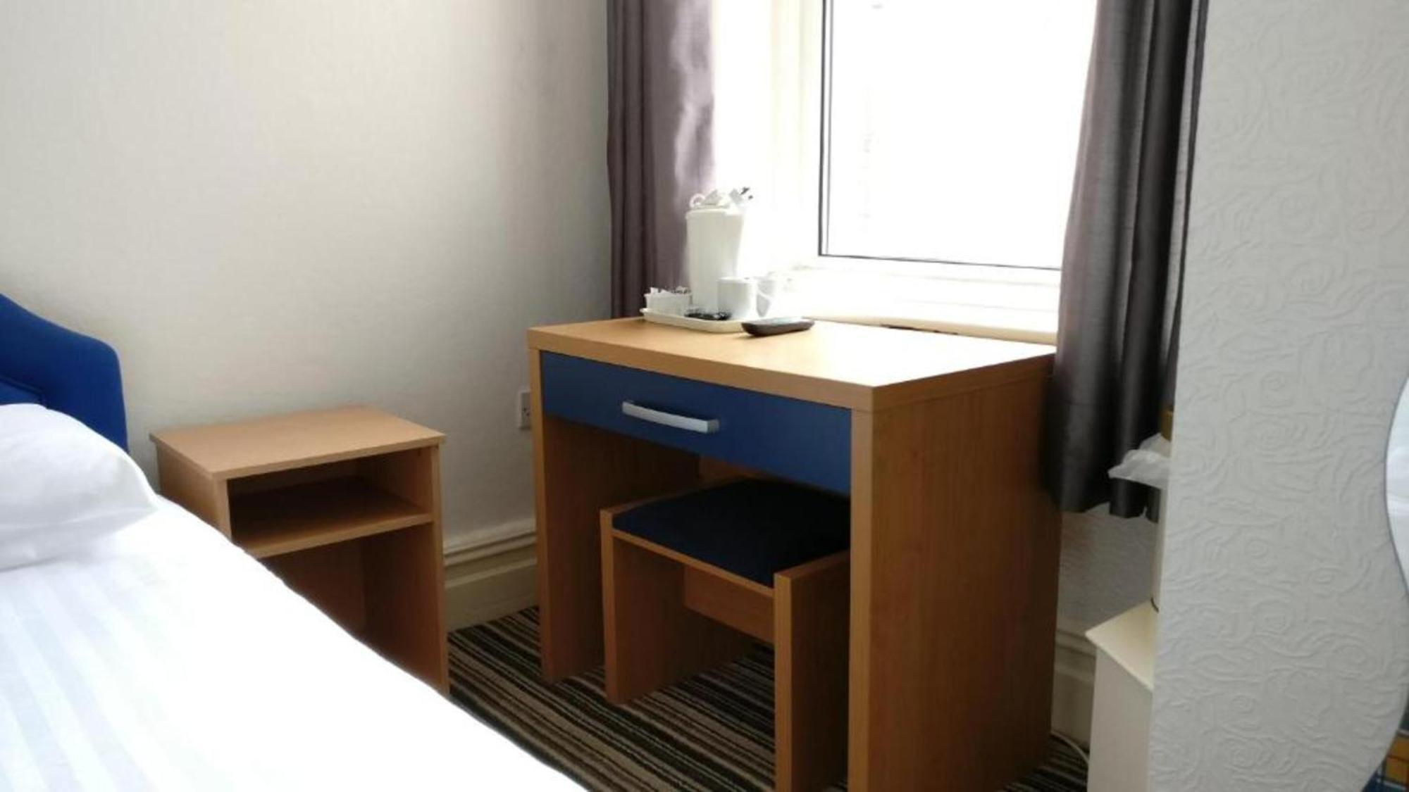 Oyo Wave Crest Hotel Blackpool Dış mekan fotoğraf